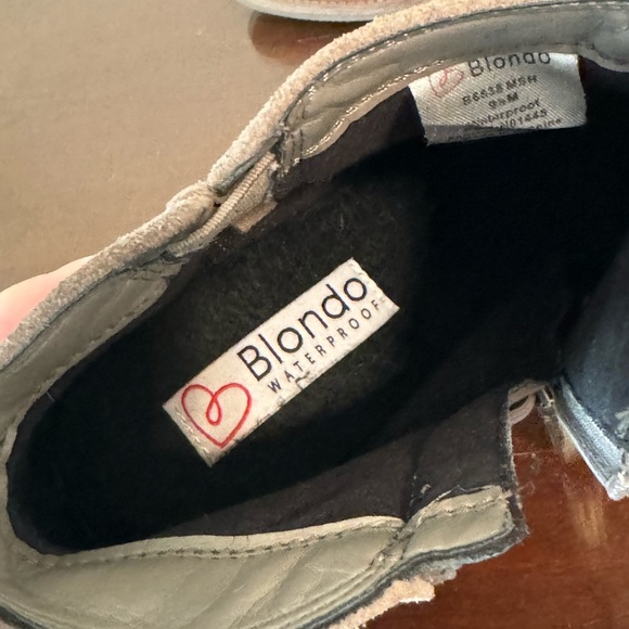 Blondo Nina Waterproof Tan Suede Ankle Booties - Picture 10 of 10